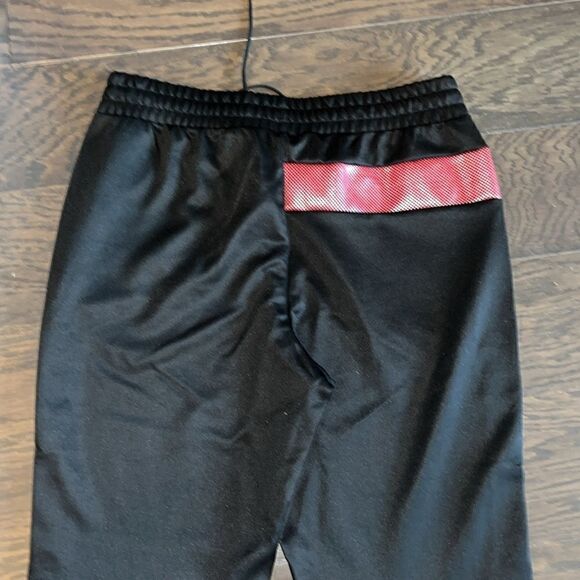 Black Navy Red Ferrari Puma Tri-Shield Men’s racing jogger sweat fleece pants XL - Picture 5 of 6